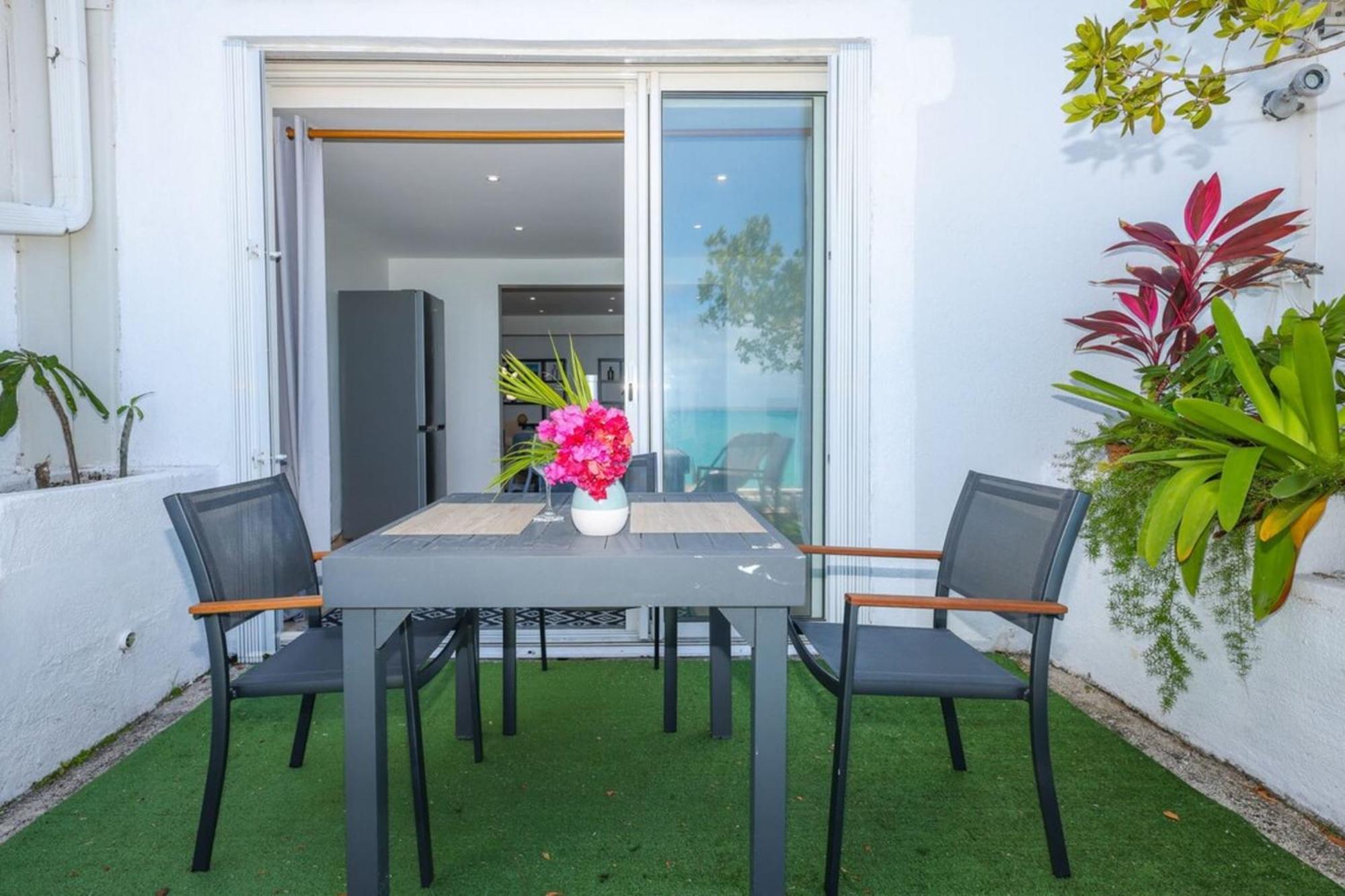 Watalibi - Beachfront Apartment Grand-Case Exteriér fotografie